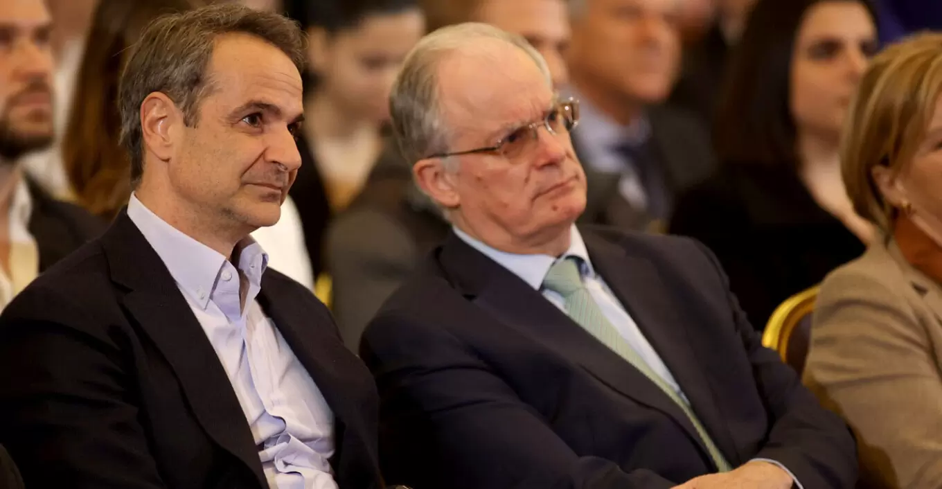 Η προεδρική πλάστιγγα γέρνει υπέρ Τασούλα – Οι σκέψεις Μητσοτάκη και η στάση της Σακελλαροπούλου