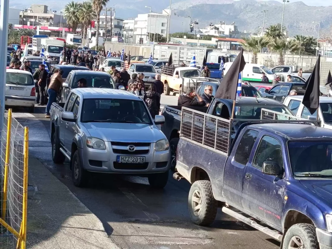 Λαοθάλασσα στο συλλαλητήριο του αγροτοκτηνοτροφικού κόσμου