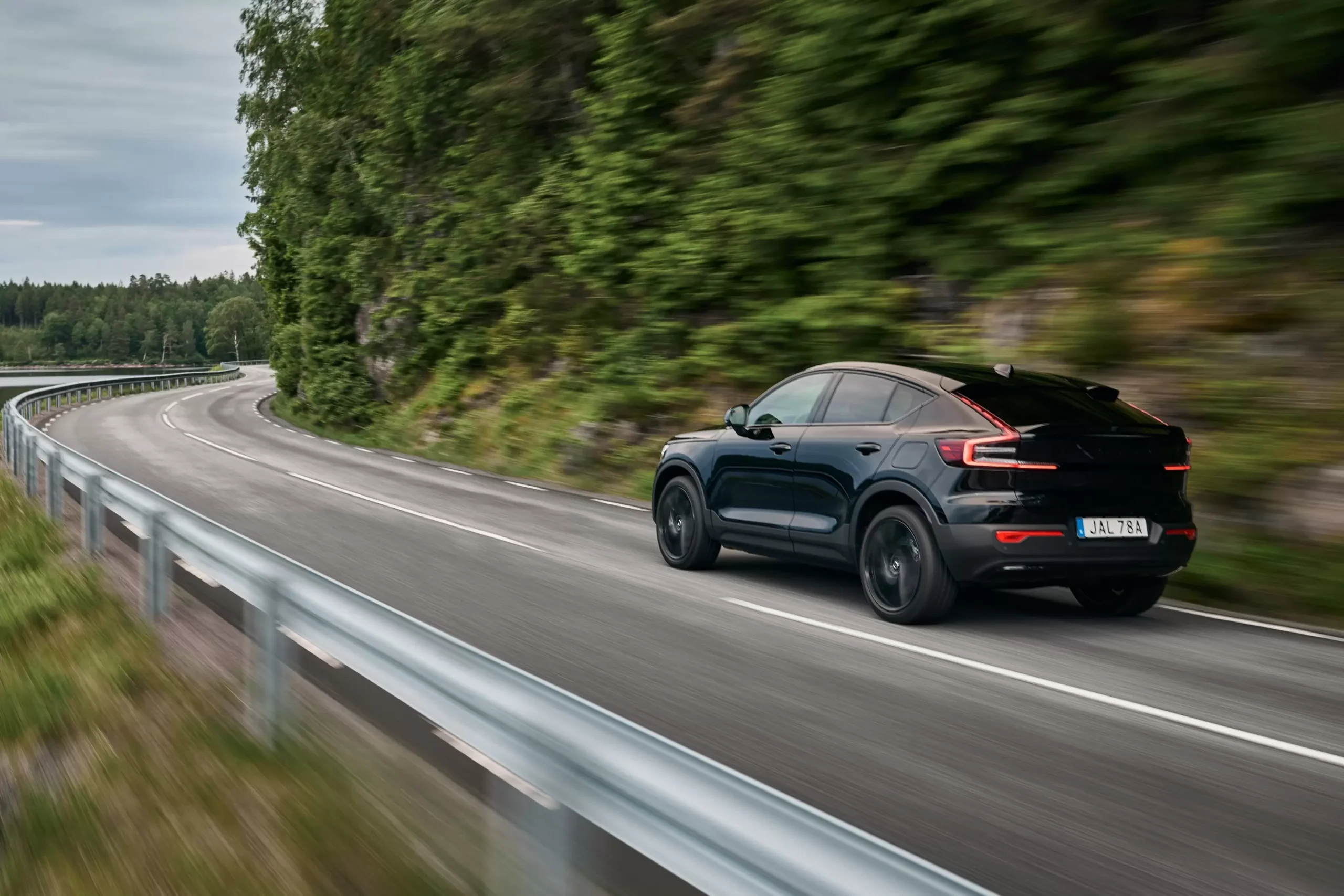 Επιδότηση Volvo €5.000 για τα αμιγώς ηλεκτρικά EX30, EX40 και EC40 στη Βελμάρ