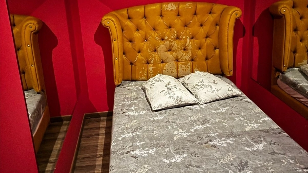 Εξαρθρώθηκε μεγάλο κύκλωμα μαστροπείας – 26 συλλήψεις