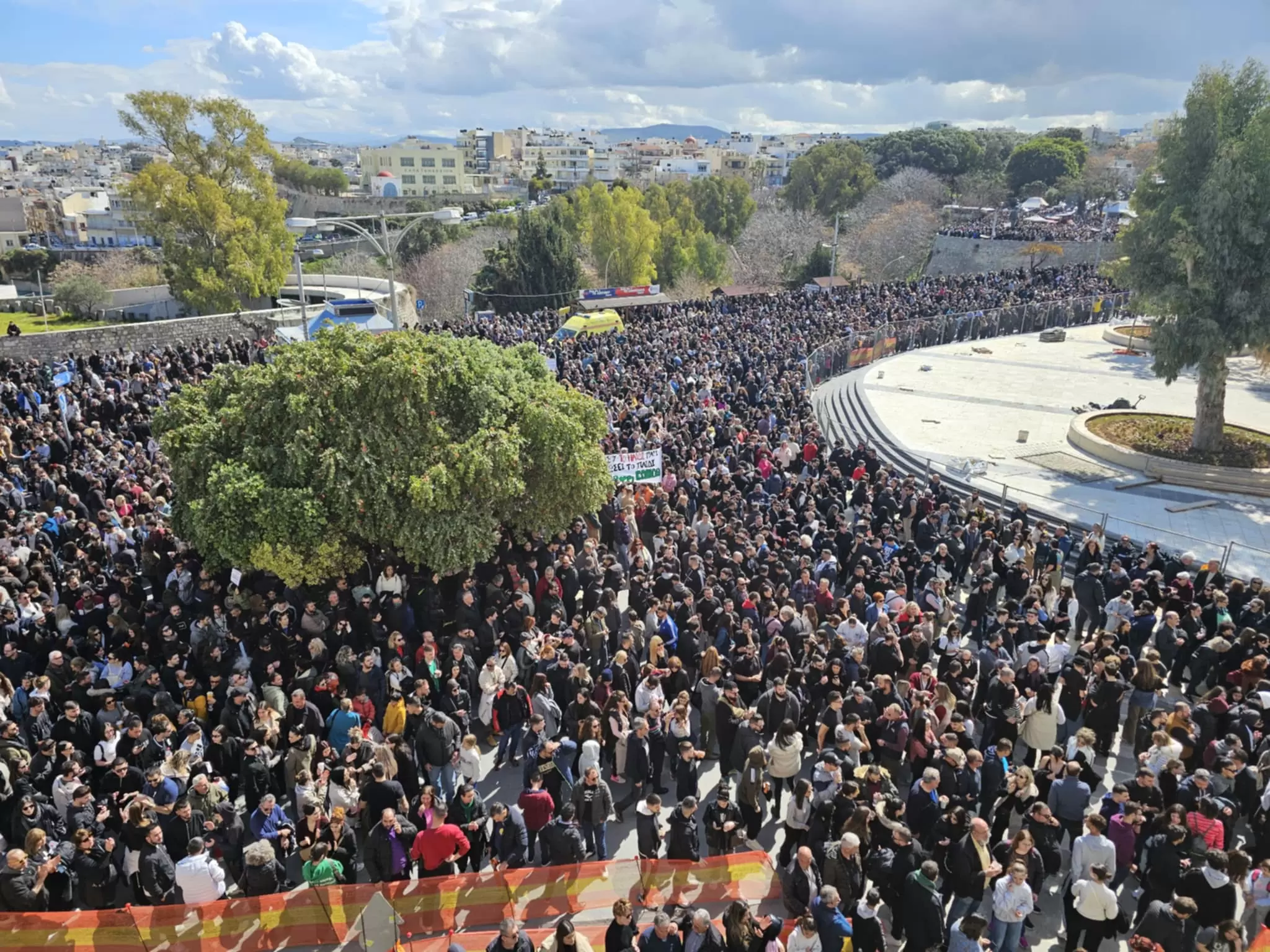 Νέες συγκεντρώσεις στην Κρήτη για τα Τέμπη