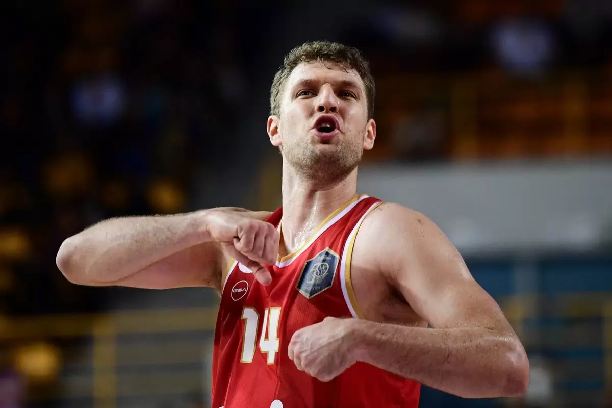 Άνετα ο Ολυμπιακός, στον τελικό για 4η συνεχόμενη χρονιά με τον Παναθηναϊκό