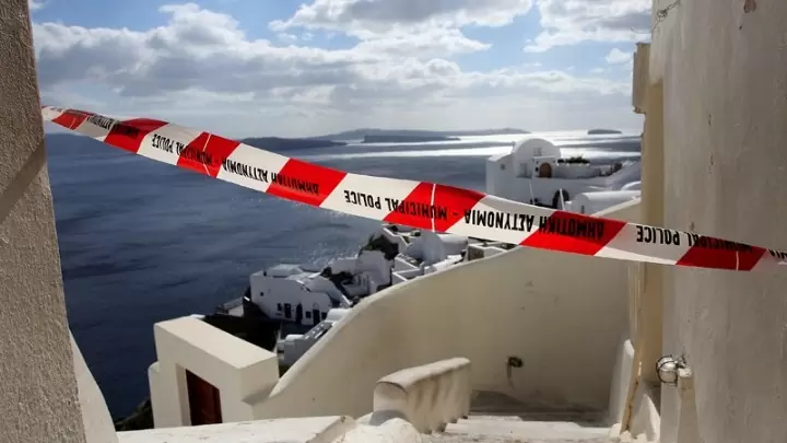 Ολοκληρώθηκαν οι αυτοψίες στα κτίρια των σχολικών μονάδων Σαντορίνης και Αμοργού