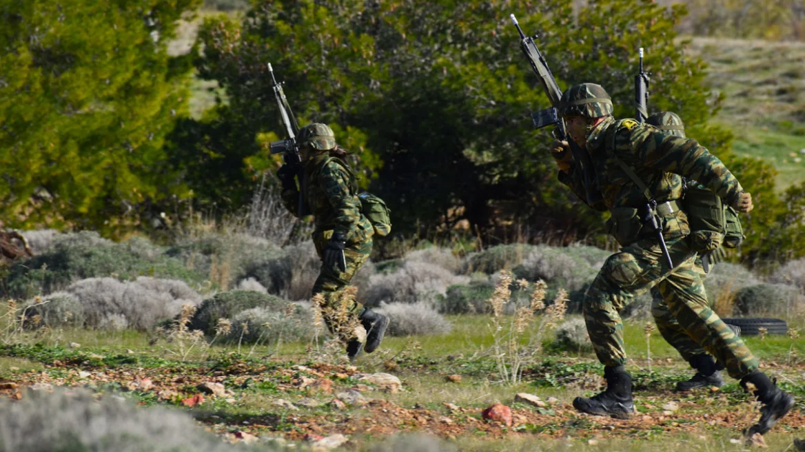 Ένοπλες Δυνάμεις: Στόχος οι 150.000 ενεργοί έφεδροι έως το 2030