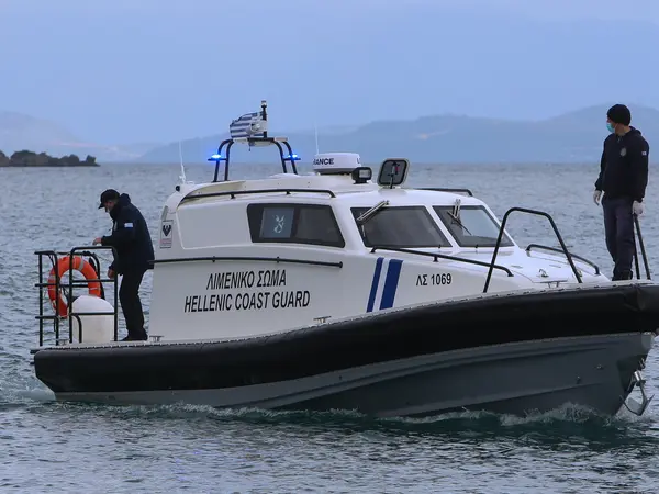 Ναυάγιο με νεκρούς πρόσφυγες και μετανάστες στη Μυτιλήνη – Έρευνες από Λιμενικό και ΕΛ.ΑΣ.