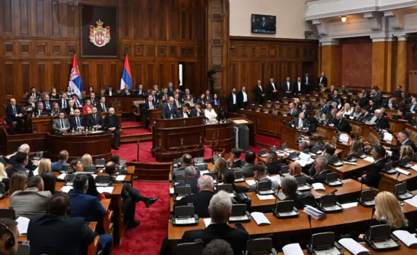 Εξελέγη με 153 ψήφους υπέρ η νέα κυβέρνηση της Σερβίας
