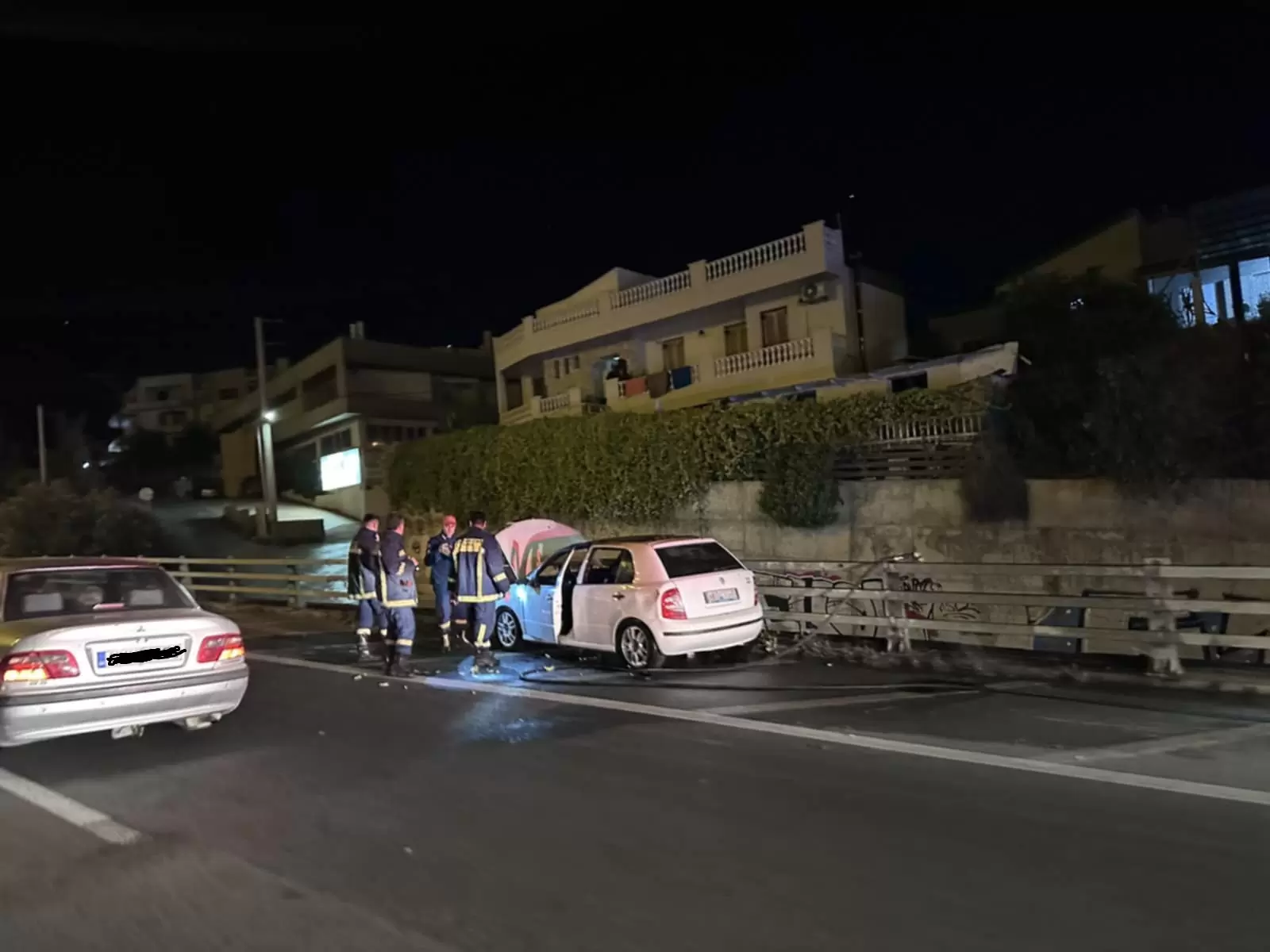 Τροχαίο στην Κρήτη – Ξημερώματα εγκλωβίστηκε γυναίκα