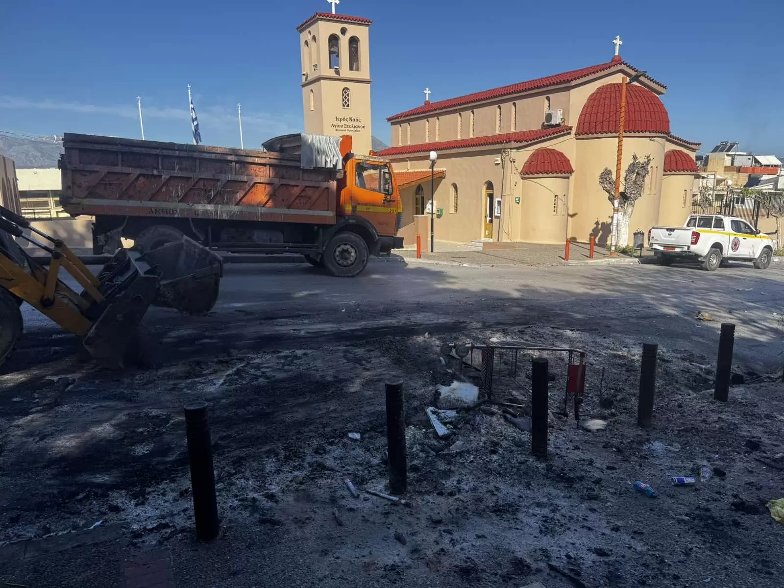 Σοβαρές ζημιές από της φωτιές το βράδυ του Μ. Σαββάτου