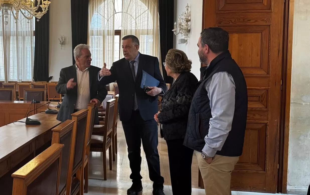 Πραγματοποιήθηκε η συνάντηση του Δημάρχου Ηρακλείου με τον Υφυπουργό Υποδομών & Μεταφορών στην Αθήνα