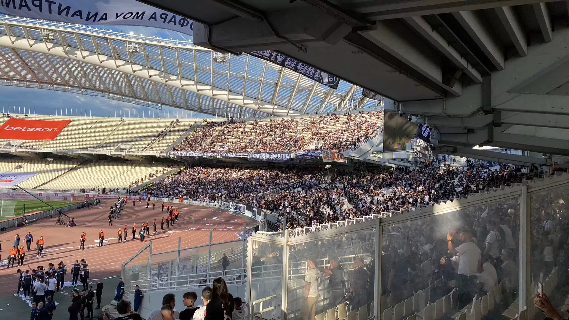 Παίρνουν θέση στο ΟΑΚΑ οι φίλοι του ΟΦΗ…