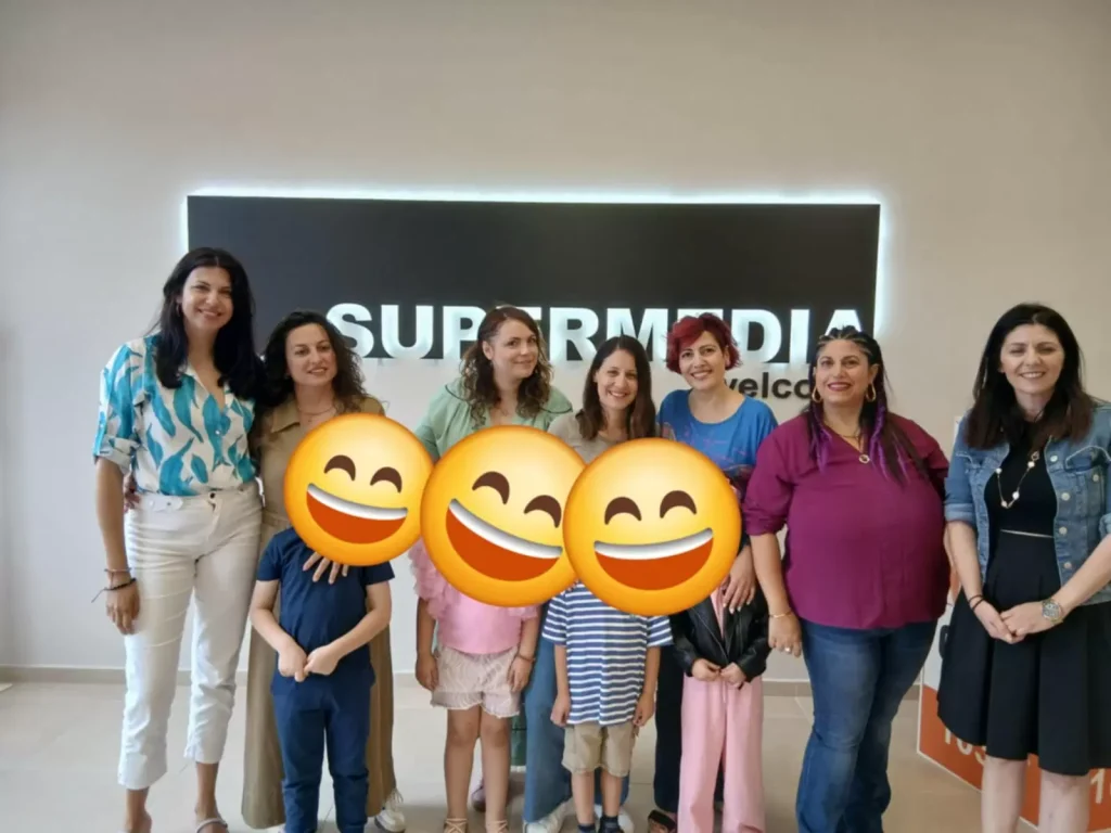 Μαθητές και εκπαιδευτικοί του 22ου Νηπιαγωγείου Ηρακλείου σήμερα στις εγκαταστάσεις της supermedia