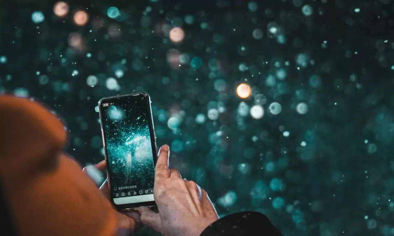 Εφαρμογές καιρού στα κινητά: Να τι σημαίνει το ποσοστό βροχής – Πώς υπολογίζεται