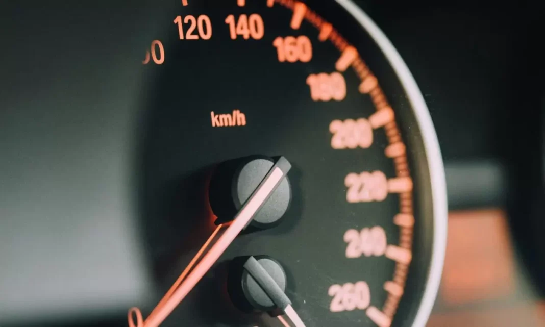 Πόσα άλογα κόβει το air condition από τον κινητήρα του αυτοκινήτου