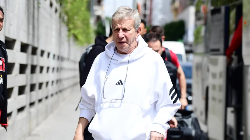 Συνελήφθη ο αντιπρόεδρος της ΚΑΕ Ολυμπιακός, Γιώργος Σκινδήλιας μετά από μήνυση της Δέσποινας Γιαννακοπούλου