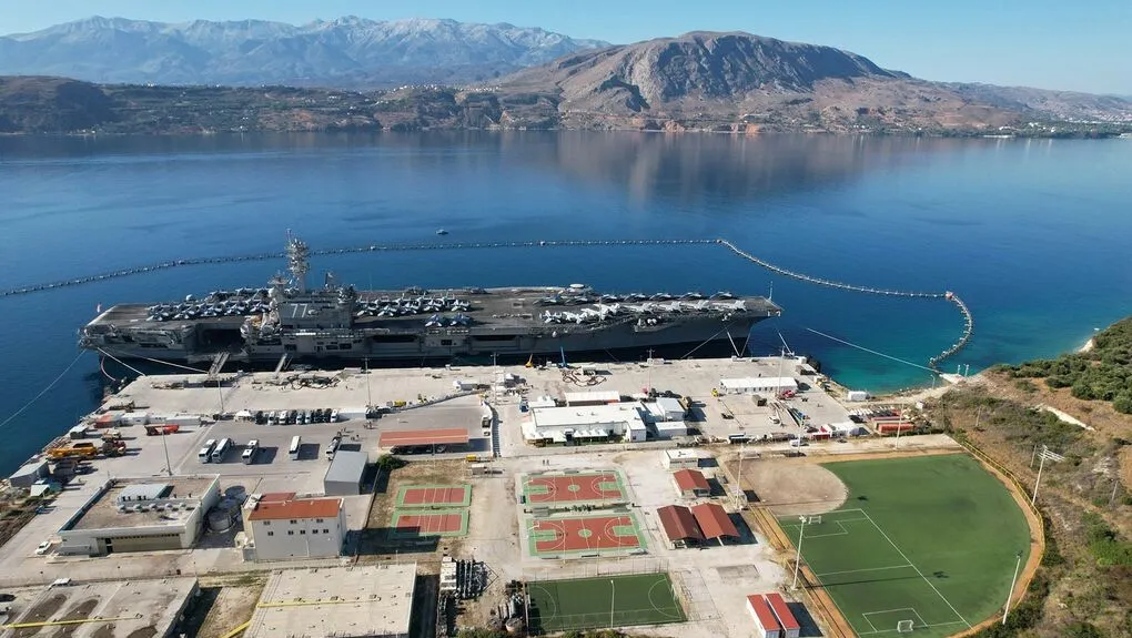 Φωτογραφίες της Σούδας και κρυπτογραφημένο λογισμικό στο λάπτοπ του Αζέρου που συνελήφθη για κατασκοπία