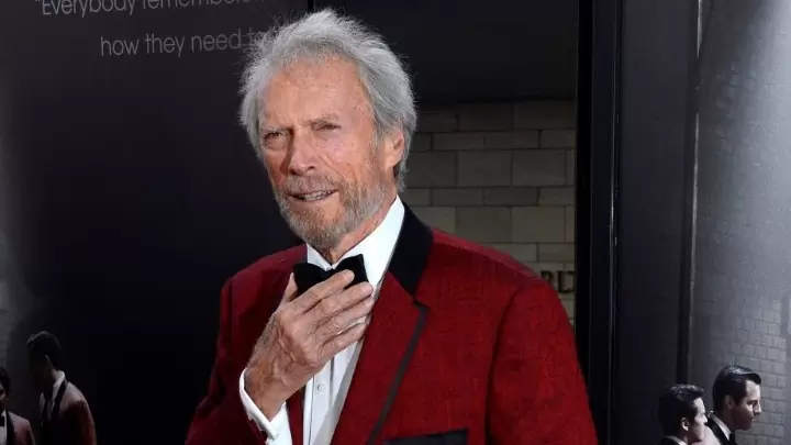 Η Kurier διέκοψε τη συνεργασία με τη δημοσιογράφο που πήρε τη «συνέντευξη» από τον Κλιντ Ίστγουντ