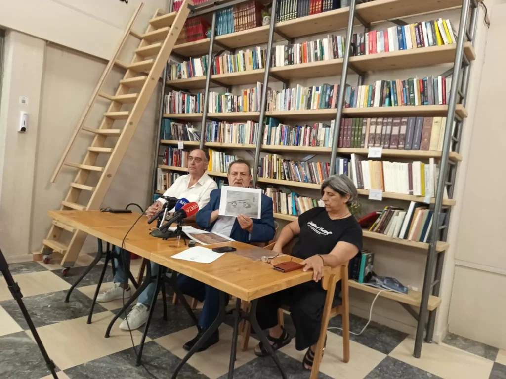 Ξεκάθαρη προειδοποίηση Κεγκέρογλου προς κυβέρνηση: «Αν δεν προστατέψετε το μνημείο στο Λόφο Παπούρα, βάζετε σε περιπέτειες το έργο του αεροδρομίου»!