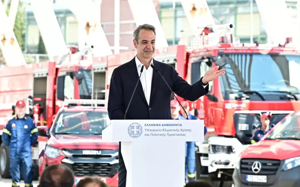 Παράδοση νέων οχημάτων στο Πυροσβεστικό Σώμα, παρουσία του Κυρ. Μητσοτάκη