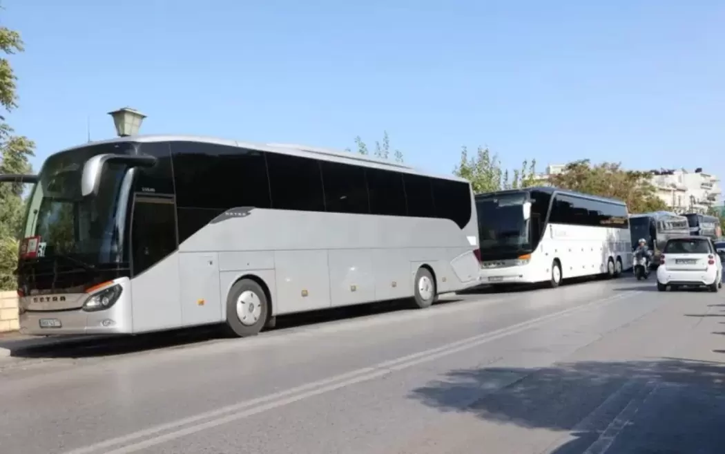 Οι Ιδιοκτήτες Τουριστικών Λεωφορείων Κρήτης ζητούν ουσιαστικά μέτρα για τις τιμές των καυσίμων