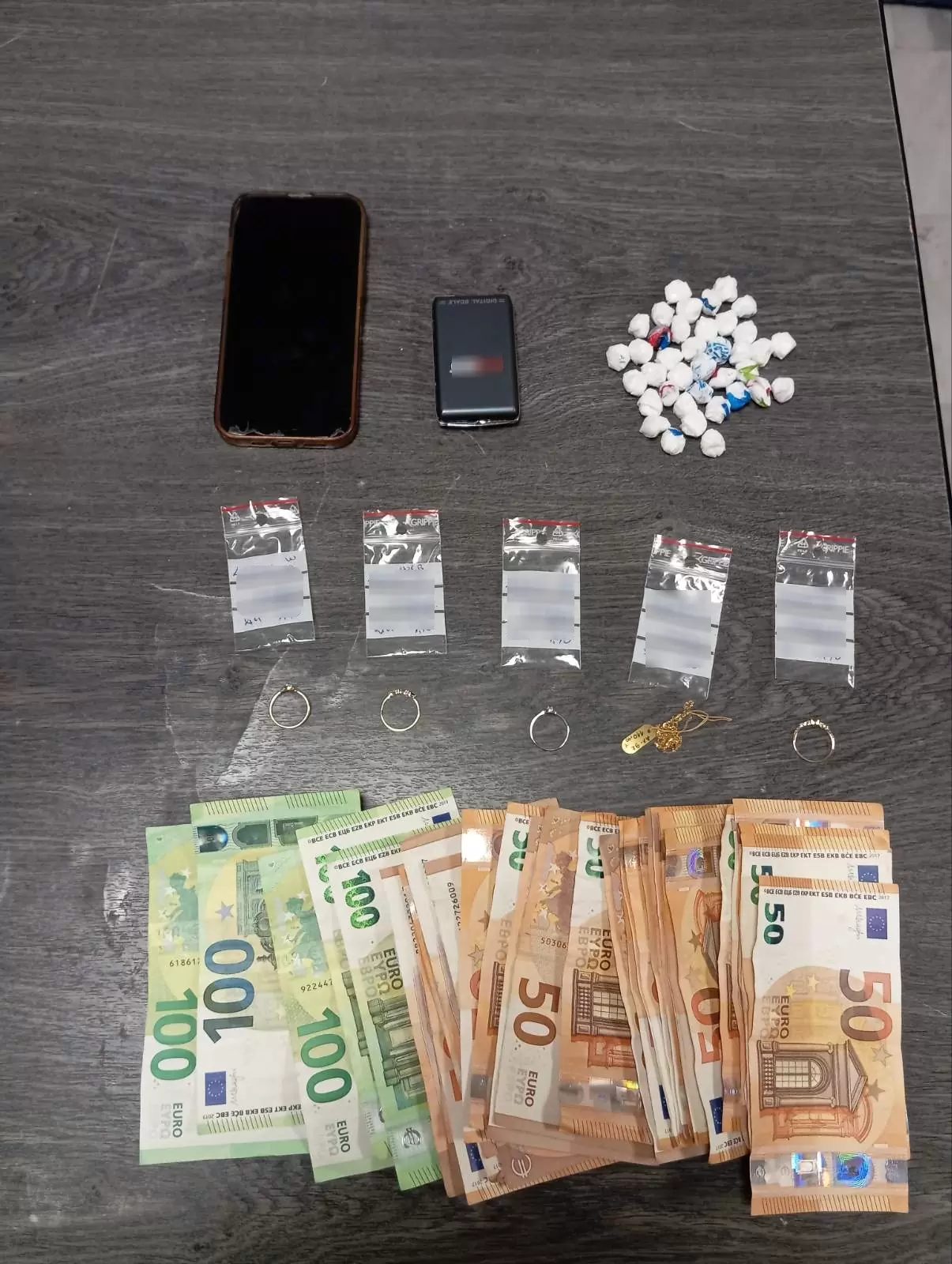 Συνελήφθη με κοκαΐνη και μετρητά