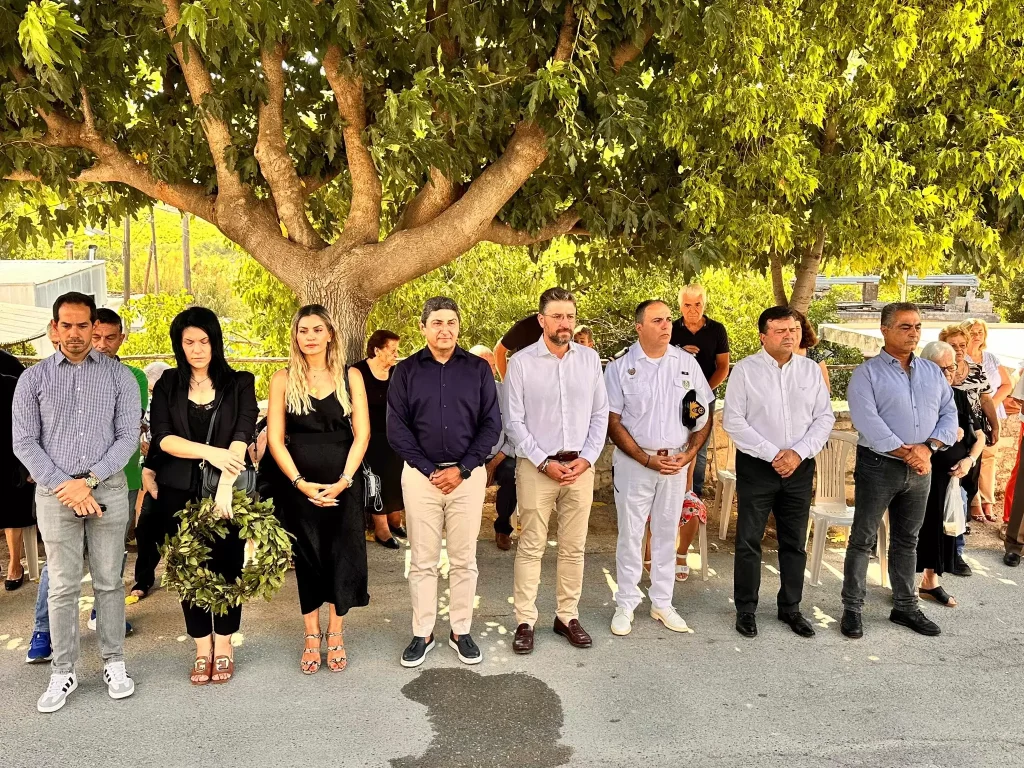 Ο Δήμος Μαλεβιζίου και η Τοπική Κοινότητα Σάρχου τίμησαν τους 35 Εθνομάρτυρες που εκτελέστηκαν τον Αύγουστο του 1944