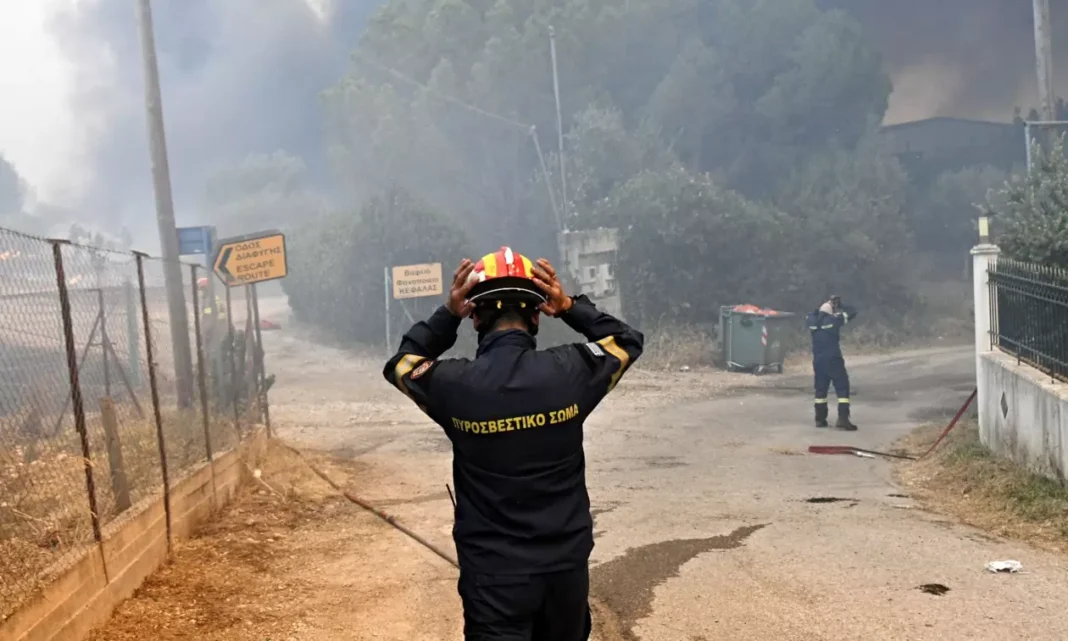 Φωτιά στο Παρανέστι Δράμας – Εναέρια μέσα επιχειρούν στο μέτωπο