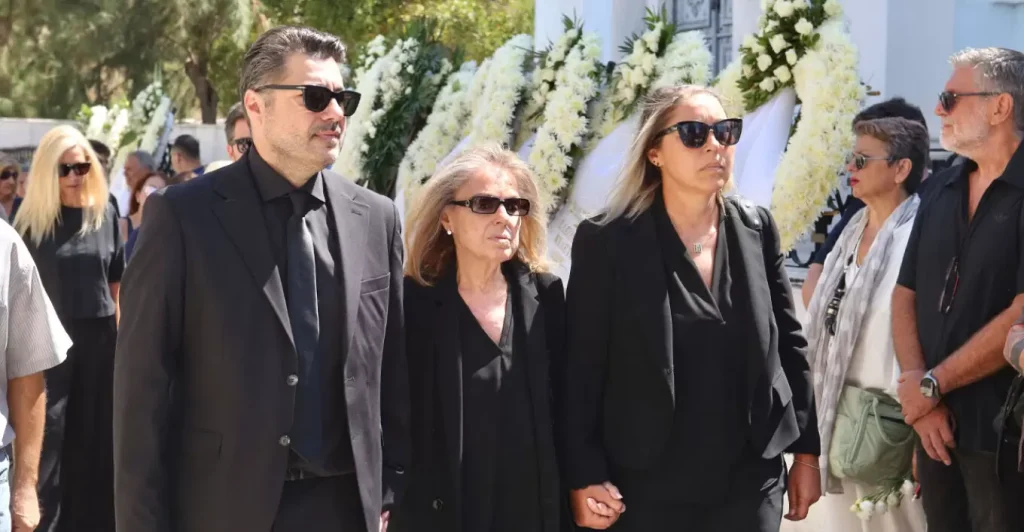 Κηδεία Δημήτρη Κωνσταντάρα – Το τελευταίο αντίο από συγγενείς και φίλους