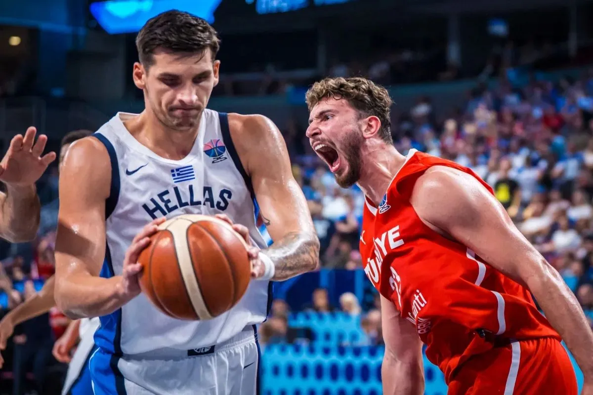 Στον τελικό της… παρηγοριάς η Ελλάδα