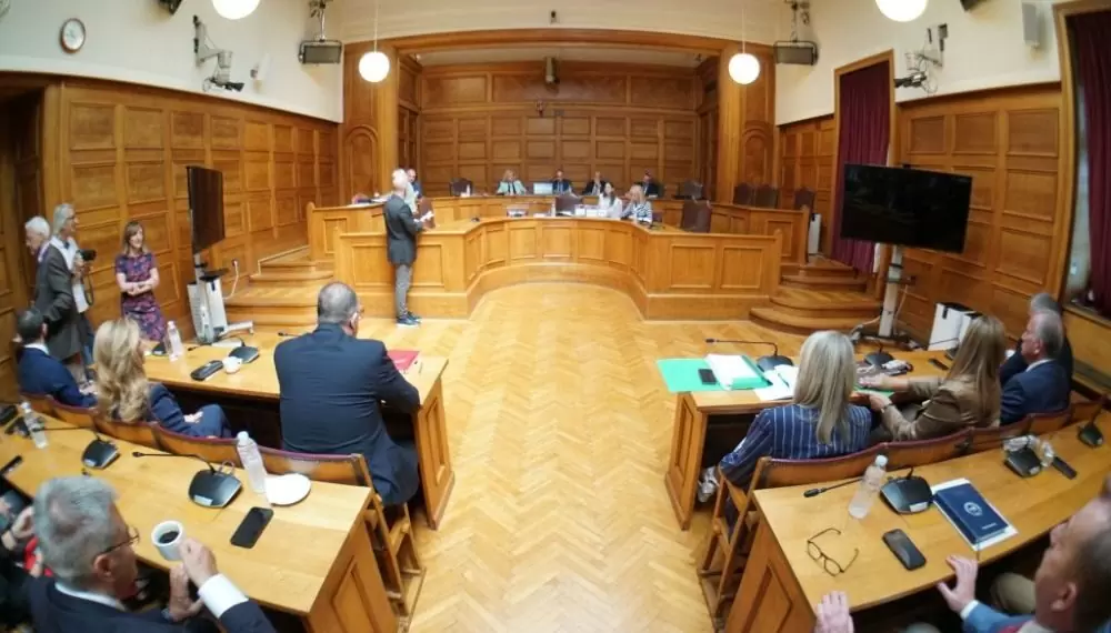 ΟΠΕΚΕΠΕ: Εξελέγη το προεδρείο της Εξεταστικής Επιτροπής – Δηλώσεις βουλευτών μετά την πρώτη συνεδρίαση