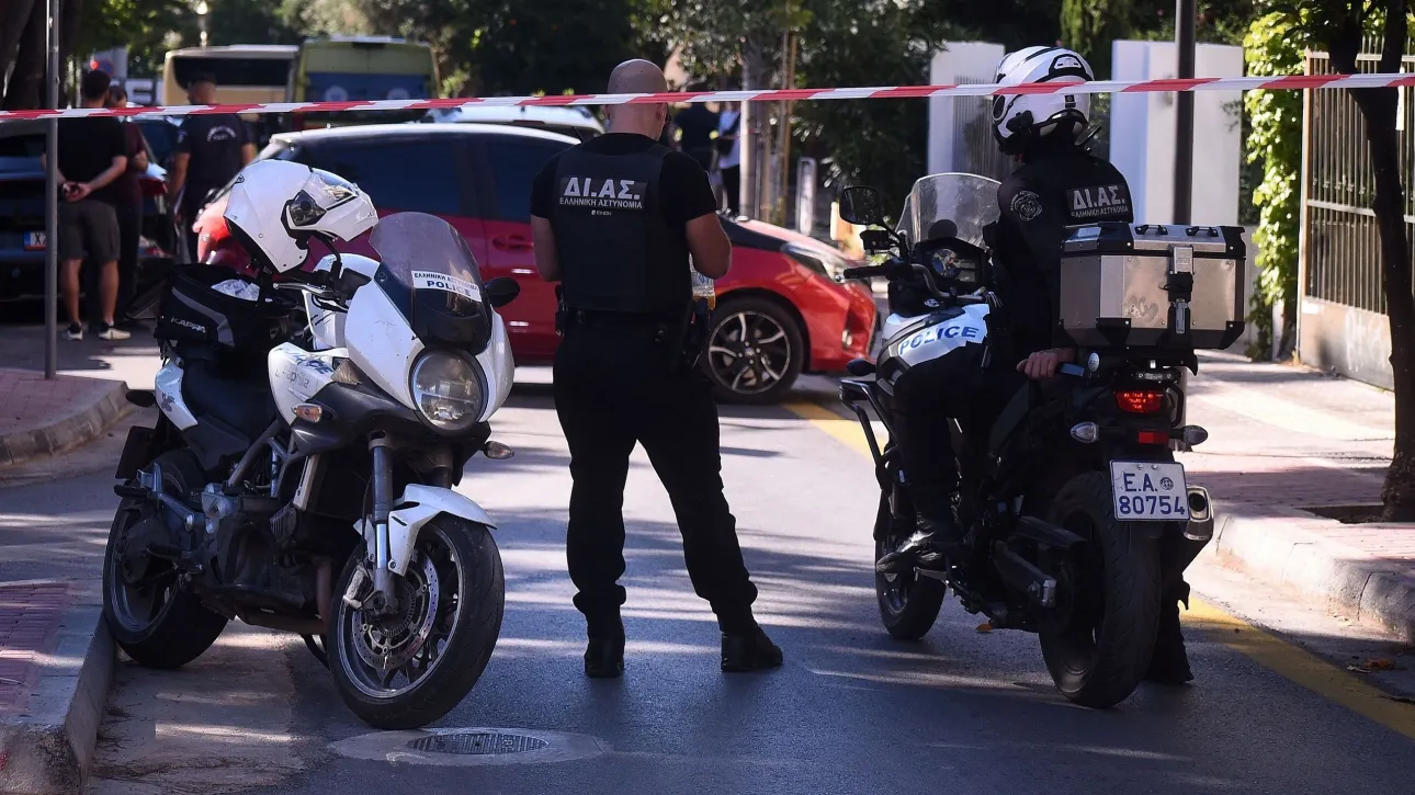 «Ελάτε, σκότωσα την αδερφή μου» – Οι λεπτομέρειες από το φρικτό έγκλημα στη Θεσσαλονίκη