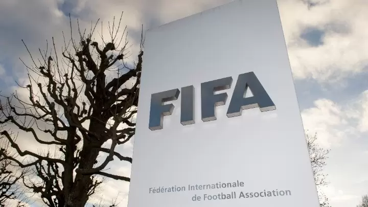 Η FIFA καλείται να διευκρινίσει την διάθεση εσόδων από το «Waka Waka»