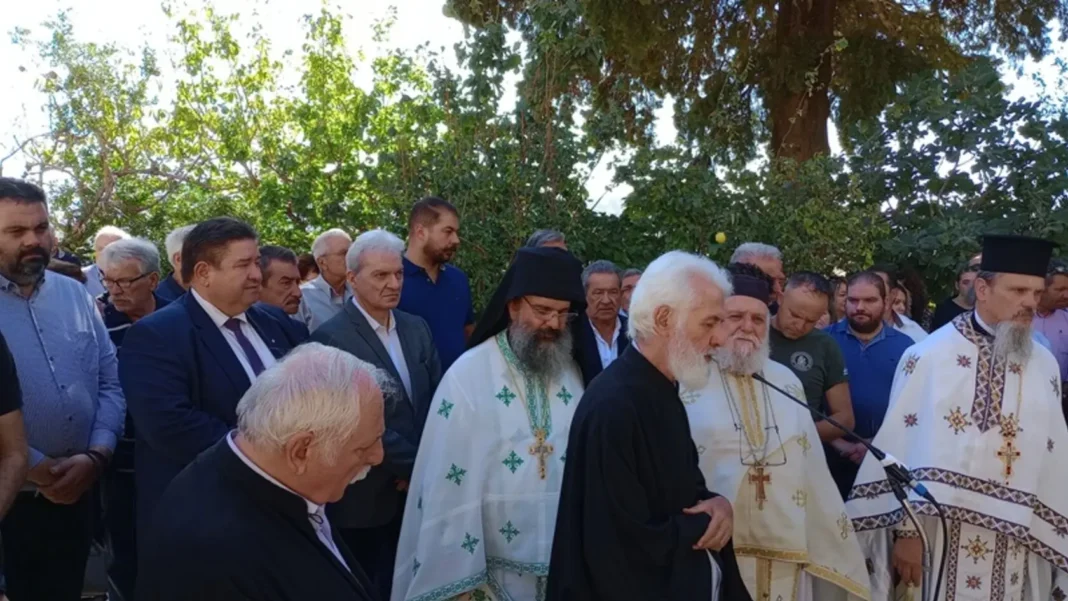 Στο Μνημόσυνο για τον ήρωα των Κρητικών Επαναστάσεων Φραγκιά Μαστραχά ο Δήμαρχος Ηρακλείου Αλ. Καλοκαιρινός