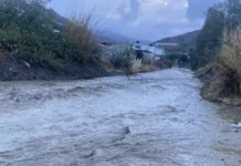 Ζωνιανά: Υπερχείλισε ξανά ο χείμαρρος και πλημμύρισαν σπίτια και δρόμοι-Ήχησε το 112 τώρα στο Ηράκλειο!