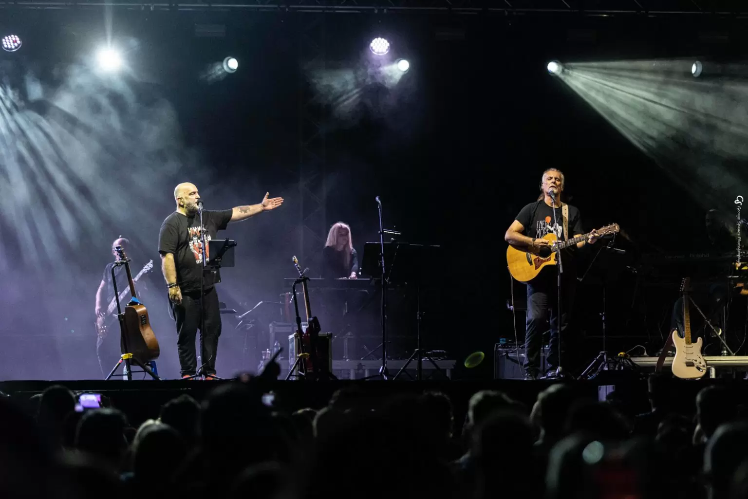 ΤΟ ΡΟΚ ΤΟ ΕΛΛΗΝΙΚΟ και…Ακόμα Προσπαθώ! Απόψε στο ΘΕΜΑ ΚΡΗΤΗΣ 103,1