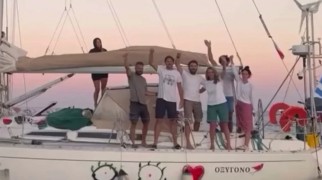 Tη Δευτέρα στην Ελλάδα οι 27 Έλληνες του στολίσκου για τη Γάζα