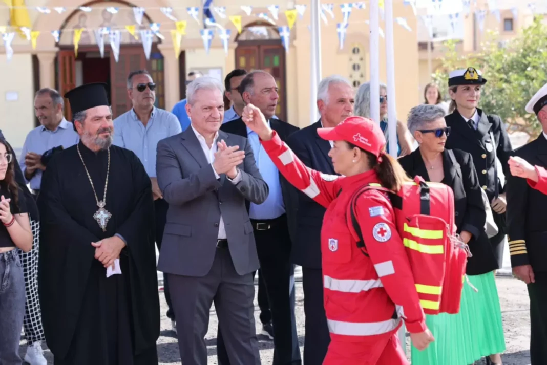 Ηράκλειο – Ν. Αλικαρνασσός: Ρίγη συγκίνησης στη μεγαλειώδη παρέλαση!
