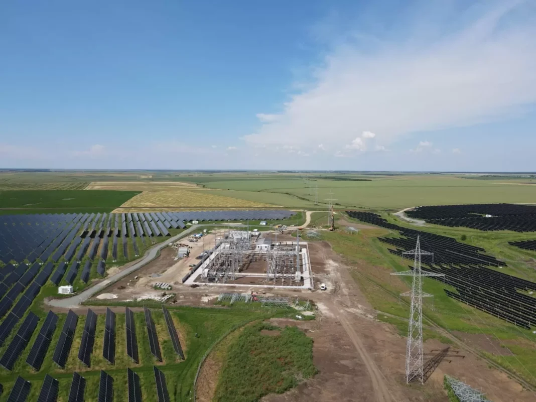 Όμιλος ΔΕΗ: 130 MW φωτοβολταϊκών προστίθενται στο εν λειτουργία χαρτοφυλάκιο ΑΠΕ στη Ρουμανία