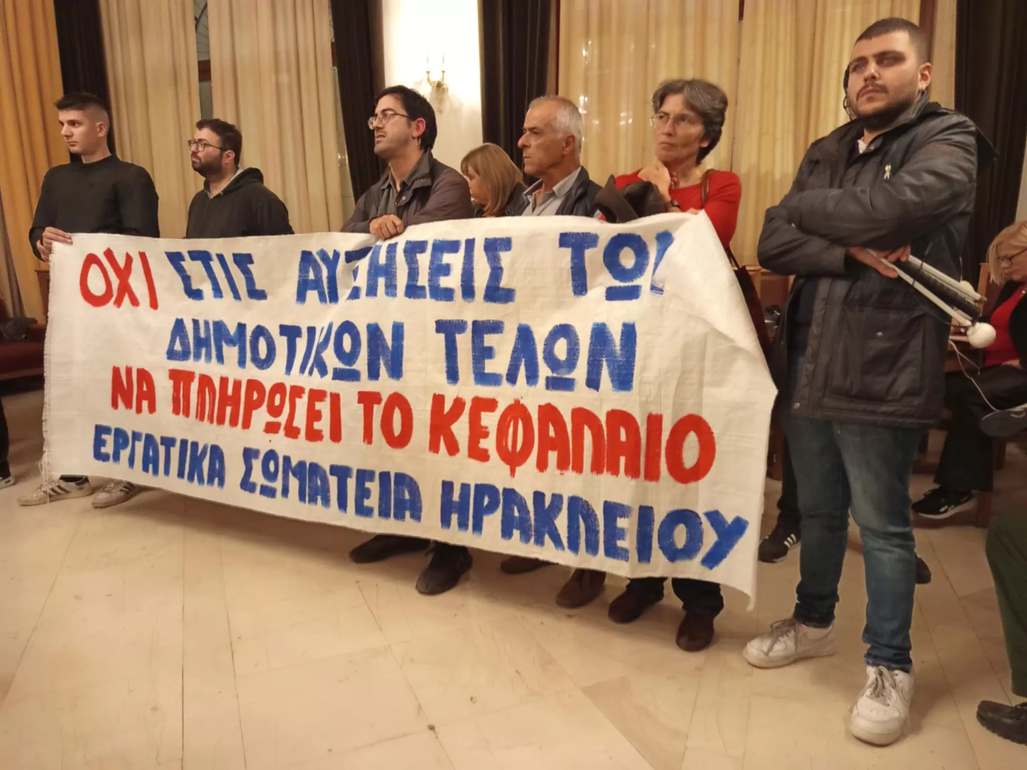 Μαραθώνιος στο Δημοτικό Συμβούλιο Ηρακλείου: Εγκρίθηκαν οι αυξήσεις στα δημοτικά τέλη – Σκληρές κριτικές