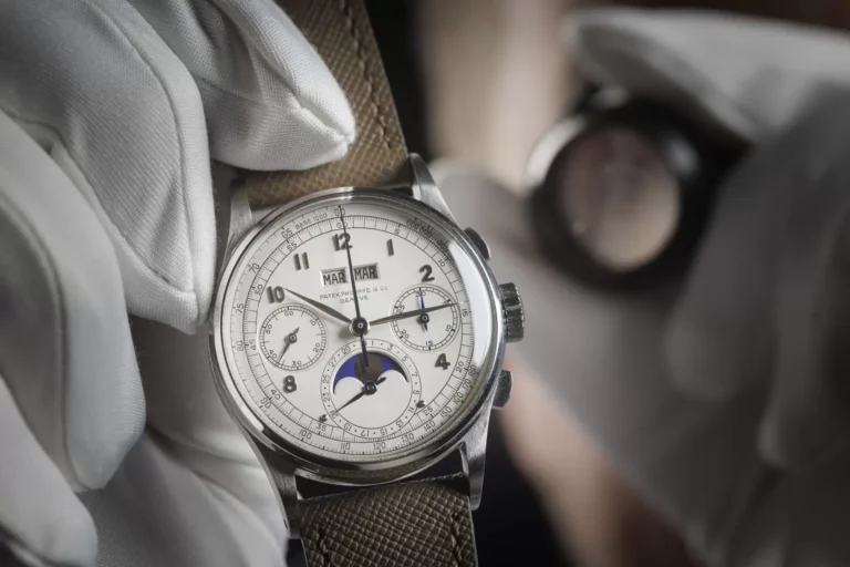 Ρολόι Patek Philippe δημοπρατήθηκε στη Γενεύη έναντι 15,2 εκατομμυρίων ευρώ