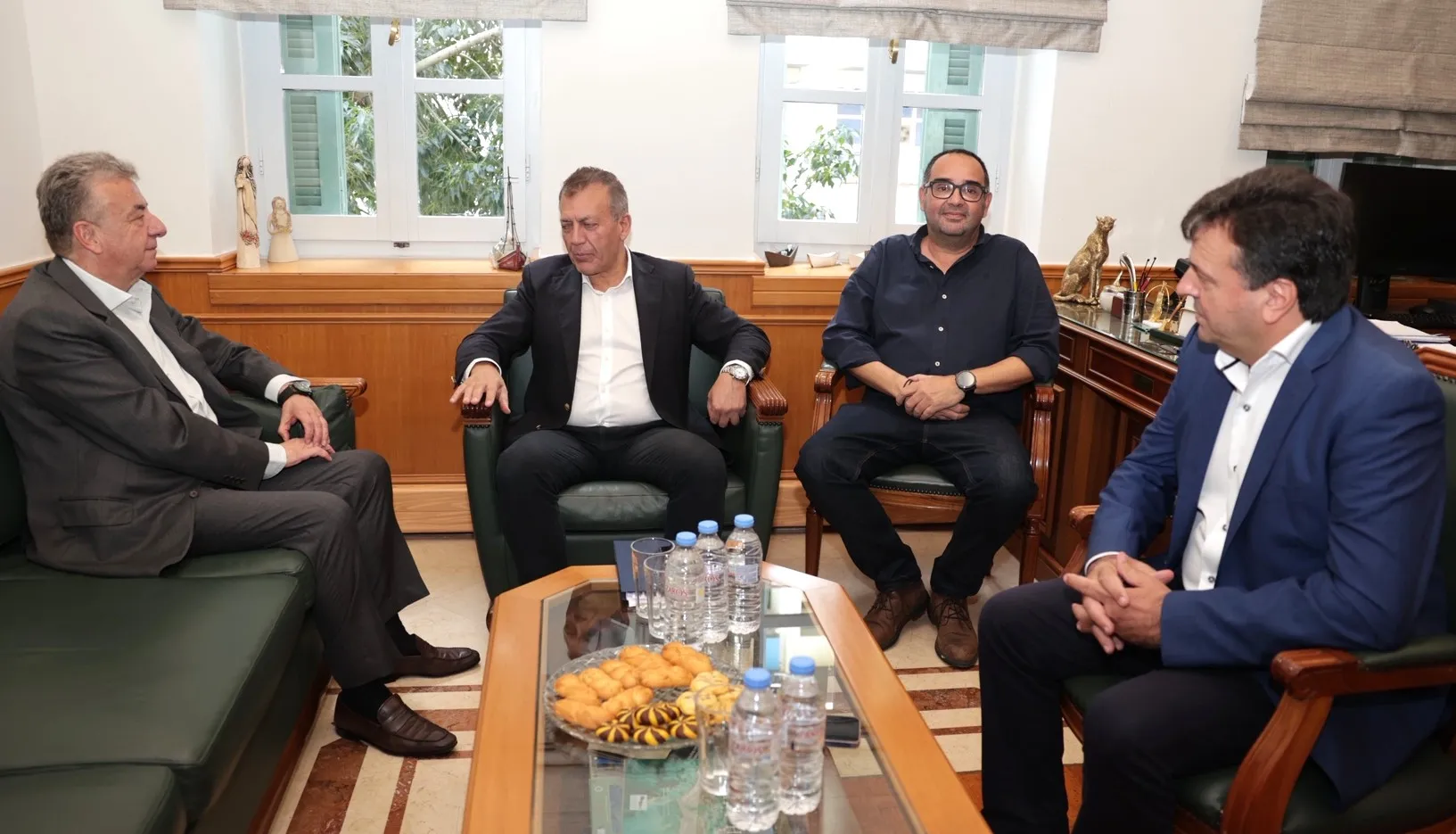 Συνάντηση Υπουργού Αθλητισμού με τον Περιφερειάρχη Κρήτης-Ανακοινώθηκαν χρηματοδοτήσεις αθλητικών έργων