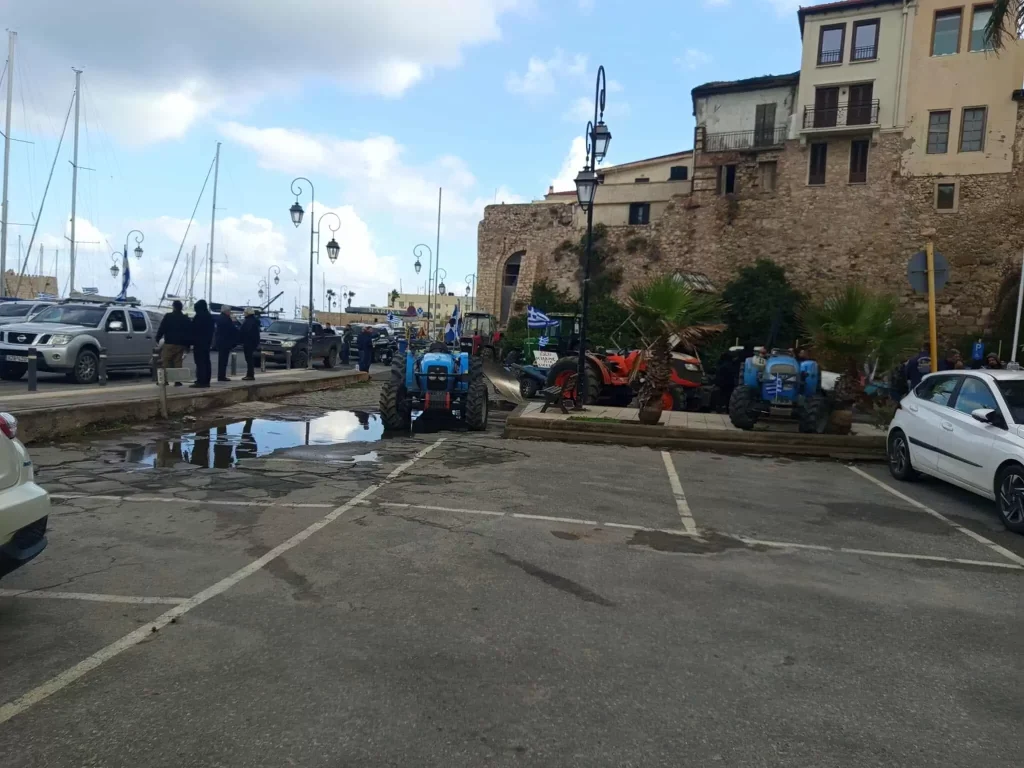 Στην Αποκεντρωμένη Διοίκηση Κρήτης οι αγροτοκτηνοτρόφοι