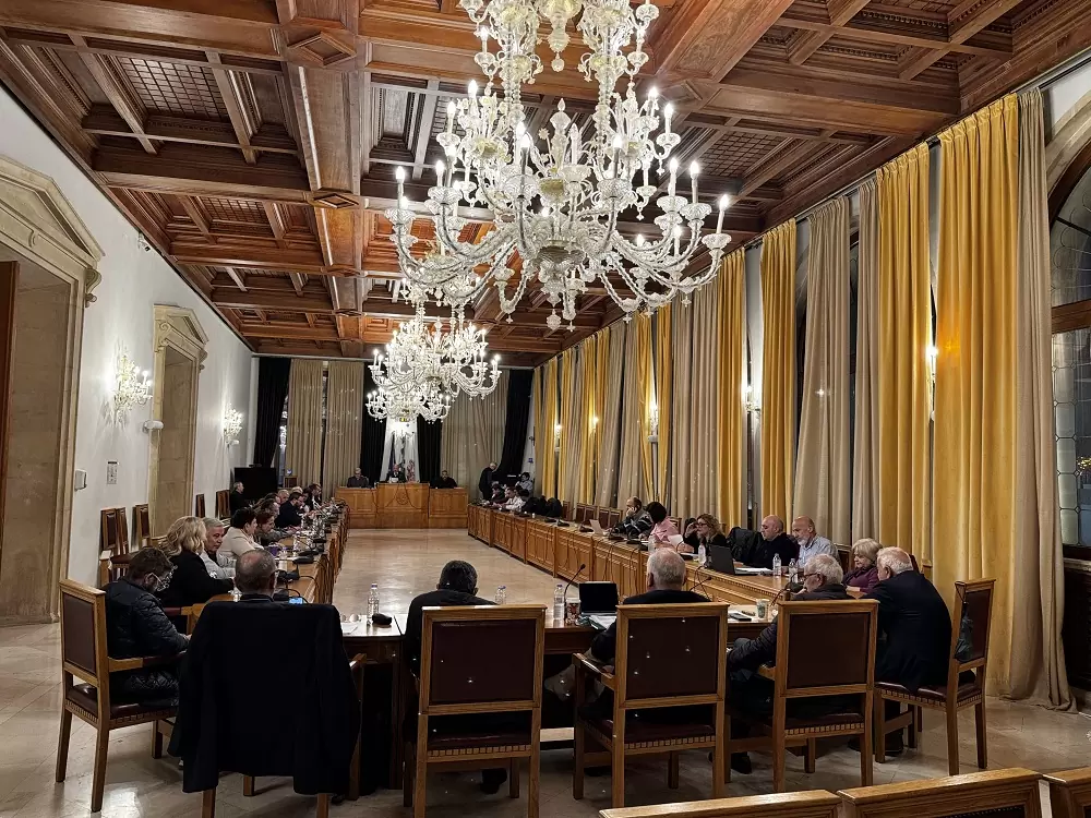 Κλείνει τις υπηρεσίες του ο Δήμος Ηρακλείου την Τρίτη 16/12, συμμετέχοντας στην κινητοποίηση της ΚΕΔΕ