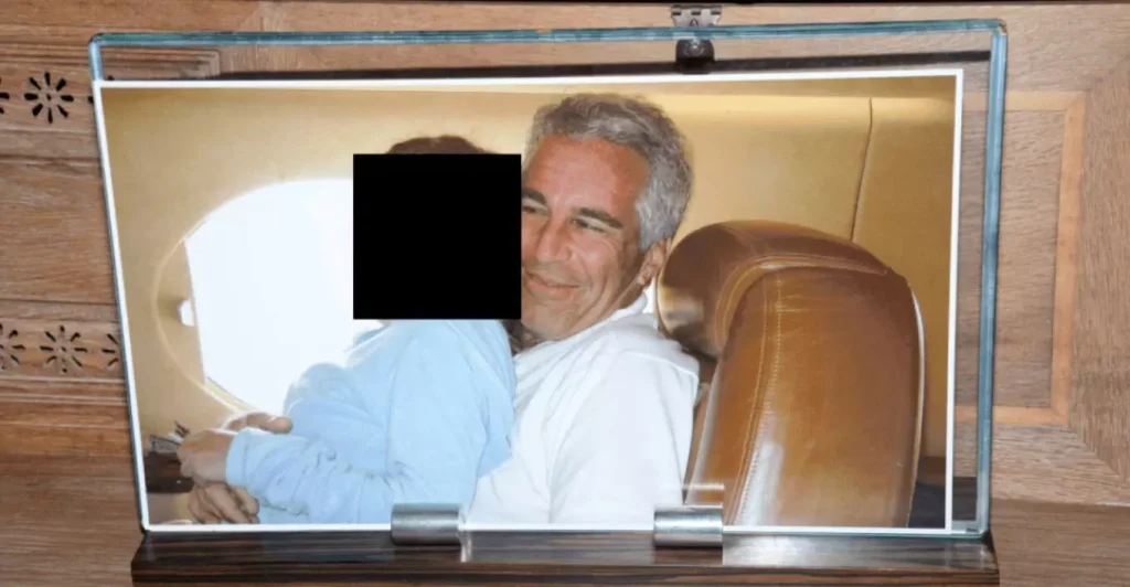 Τζέφρι Έπσταϊν: Στο φως οι σκοτεινές απαιτήσεις του για τα ανήλικα κορίτσια που ζητούσε να του φέρνουν