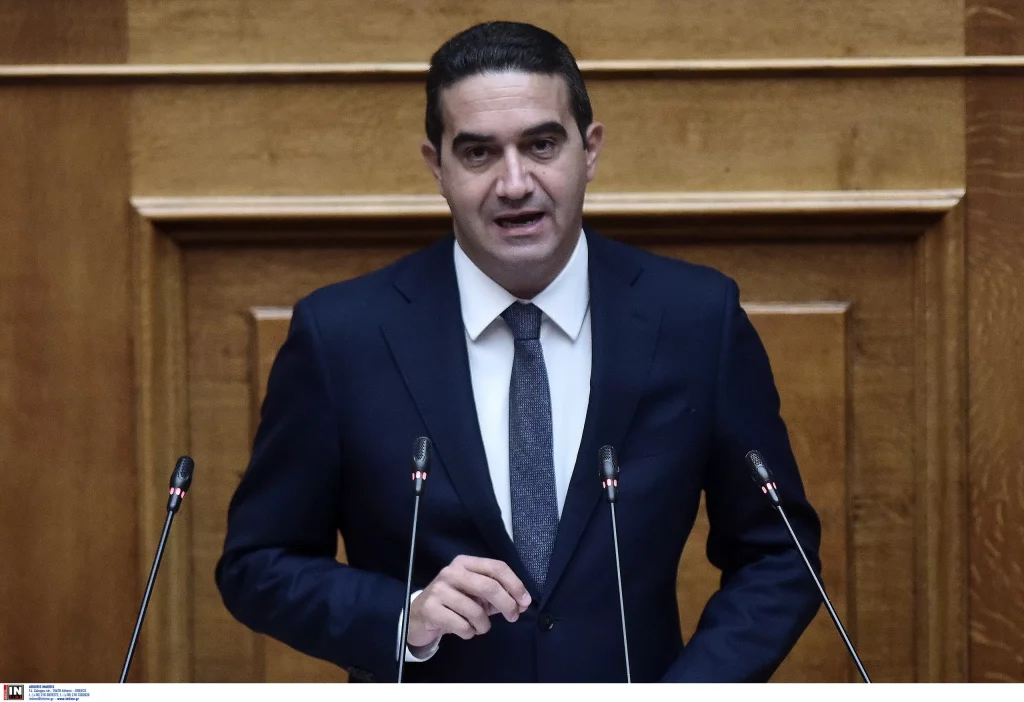 Κατρίνης: Ο μικρός μου γιος οδηγούσε χωρίς δίπλωμα, αδικαιολόγητη και παράνομη η πράξη του