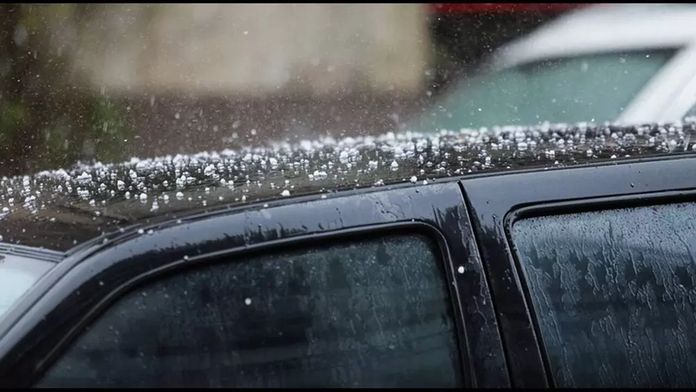 Η χαλαζόπτωση φέρνει προβλήματα…