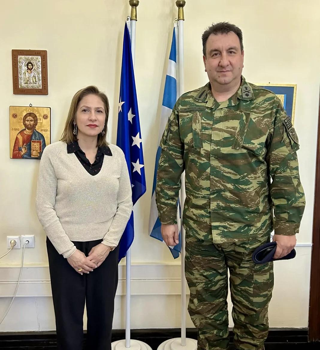 Συνάντηση της Γραμματέως Αποκεντρωμένης Διοίκησης Κρήτης με το νέο Διοικητή της 44ης Στρατιωτικής Διοίκησης ΤΑΛΩΣ