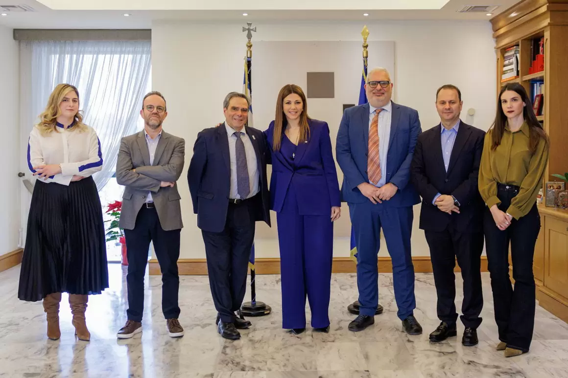 Υπογραφή της σύμβασης για την αξιοποίηση ακινήτων του Πολυτεχνείου Κρήτης.