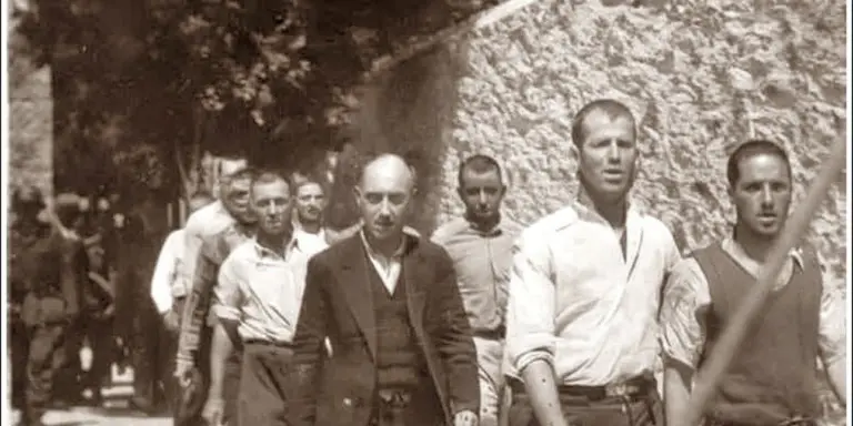 Στο Evergem Έλληνες εμπειρογνώμονες  για τις φωτογραφίες  της εκτέλεσης  στο σκοπευτήριο Καισιαριανής-Στόχος η πιστοποίηση και η απόκτησή τους