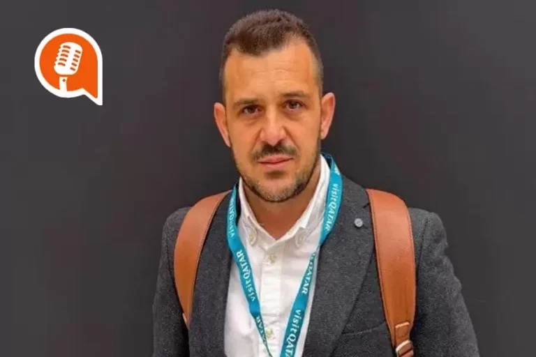 Γιαννης Καραμαλάκης: «Οι ιδιοκτήτες ταξί ονομάζουν “κλοπή” το δικαίωμά μας στη δουλειά»