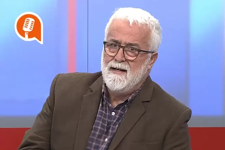 Ανδρέας Λενακάκης: «Τα “αξεμούριστα” είναι εδώ με διάφορες μορφές, κόντρα στη σεμνοτυφία»